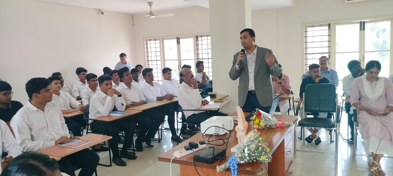 Royal College of Management Studies Bangalore College Images photo 4